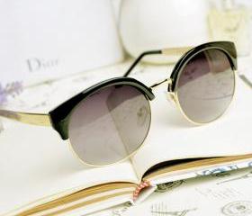 Cat Eye Sunglasses With Cut Away Detail